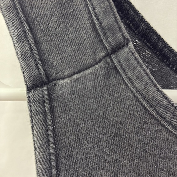 Vintage Harley Davidson Women’s Tank Top Size Large Black Eagle Cayman Islands - Picture 8 of 8